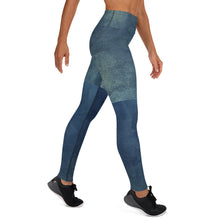 Lade das Bild in den Galerie-Viewer, high waist leggings powder blue right